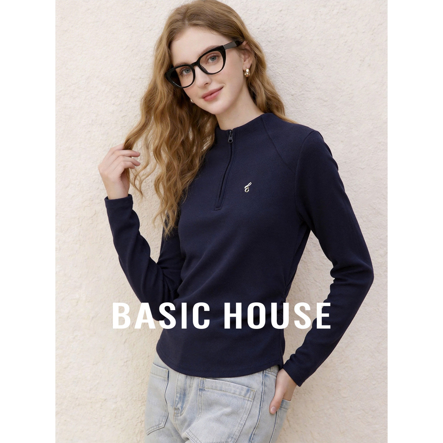 Basic House/百家好纯色半拉链长袖T恤女夏季新款刺绣短款上衣女