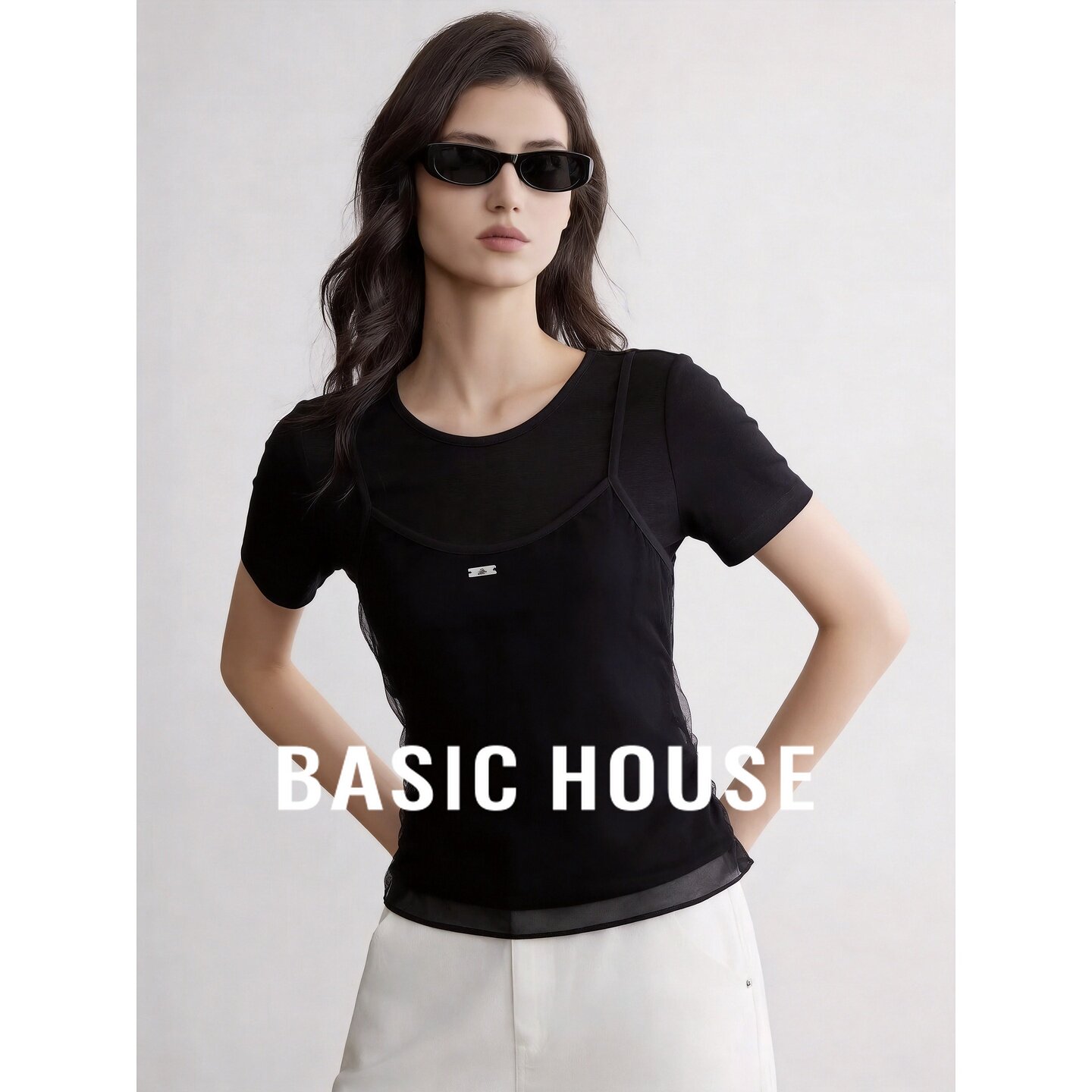Basic House/百家好黑色圆领短袖修身T恤拼接镂空设计极简女夏季