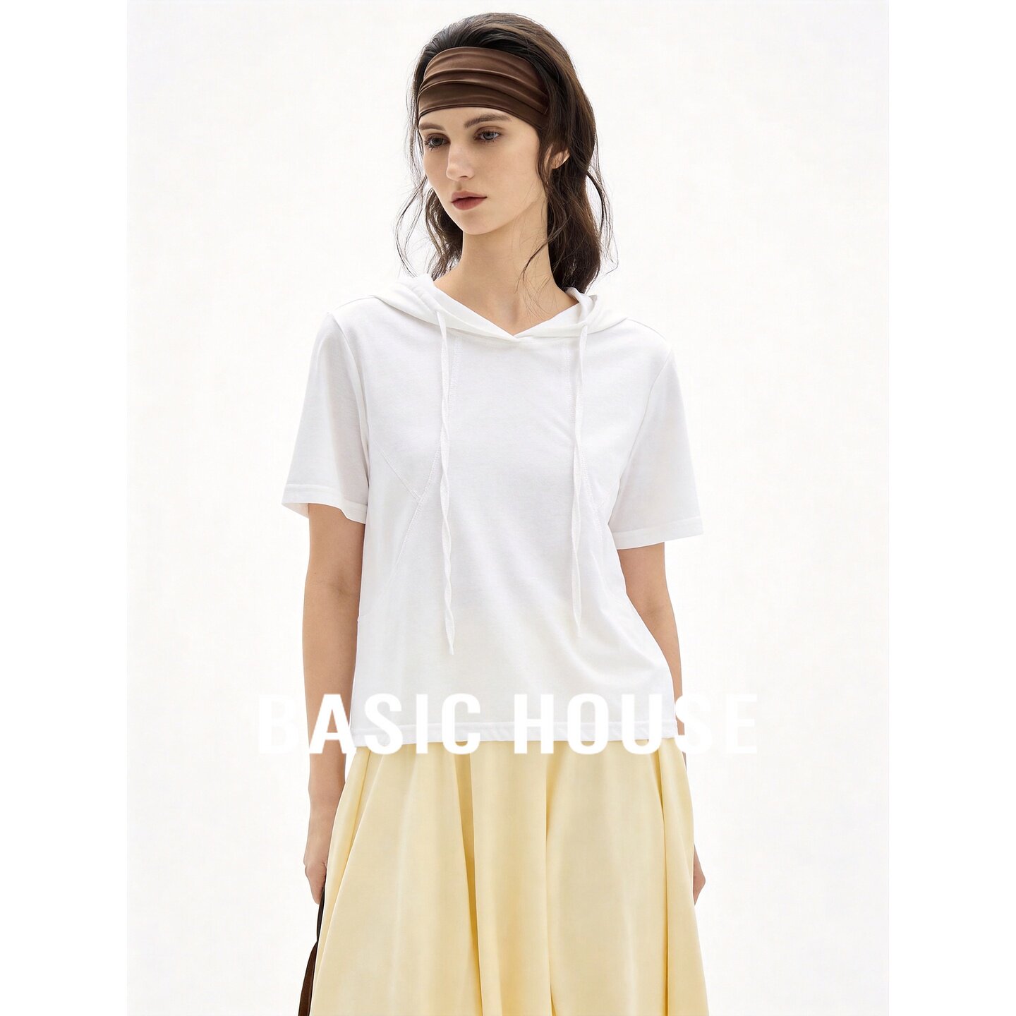Basic House/百家好白色简约连帽短袖T恤女2026夏季宽松休闲上衣