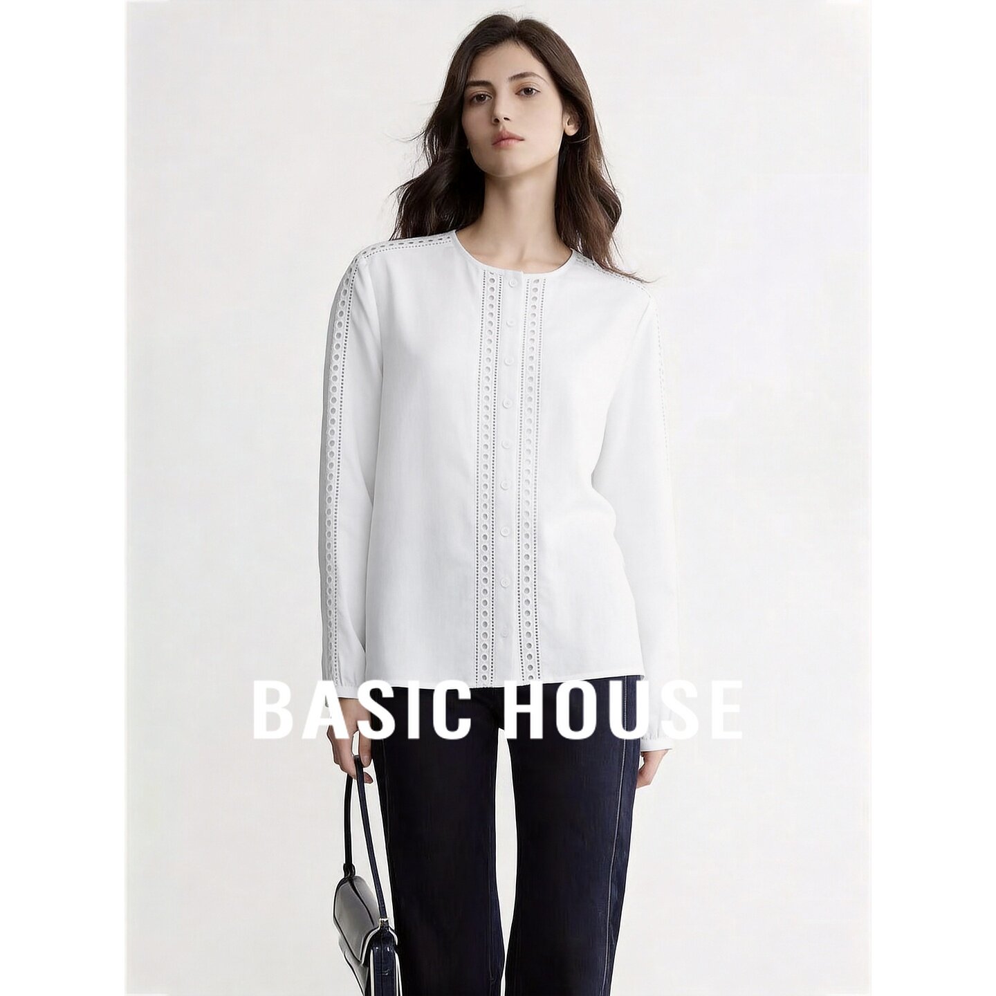 Basic House/百家好苎麻镂空圆领中长款宽松衬衫女薄款气质上衣
