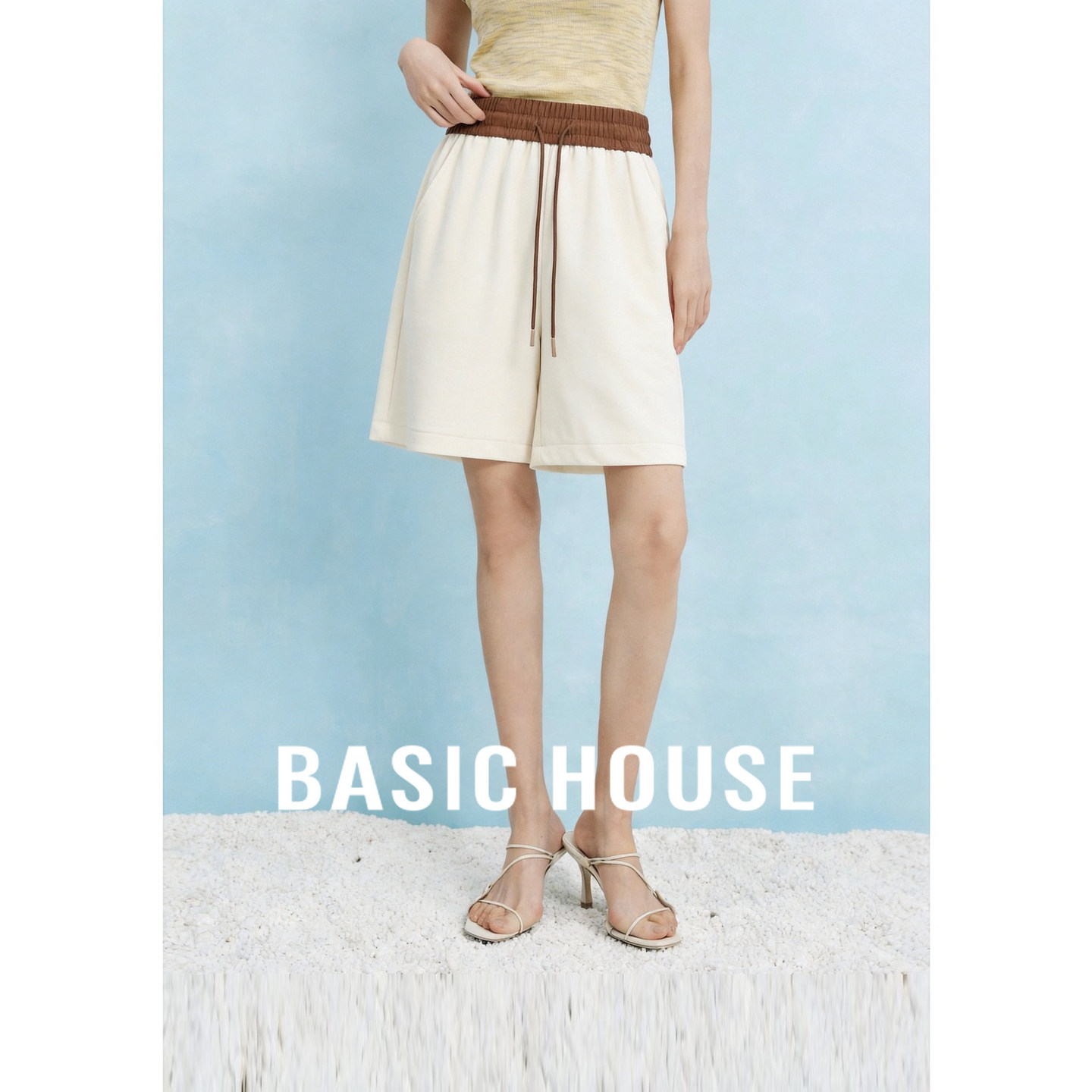 Basic House/百家好米杏色高腰宽松短裤女夏季舒适百搭抽绳休闲裤