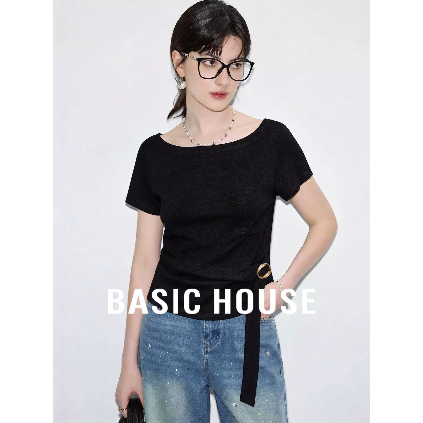 Basic House/百家好黑色短袖T恤女设计感侧腰绑带显瘦通勤上衣