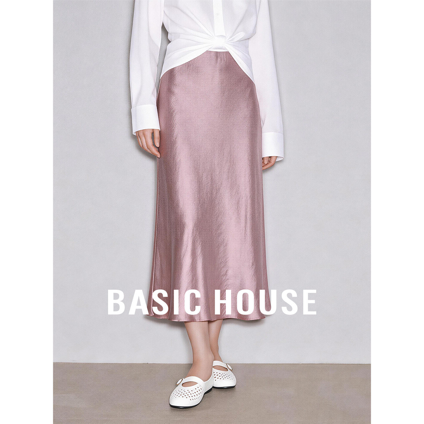 Basic House/百家好高级感纯色缎面半身裙女2026春季气质垂感长裙