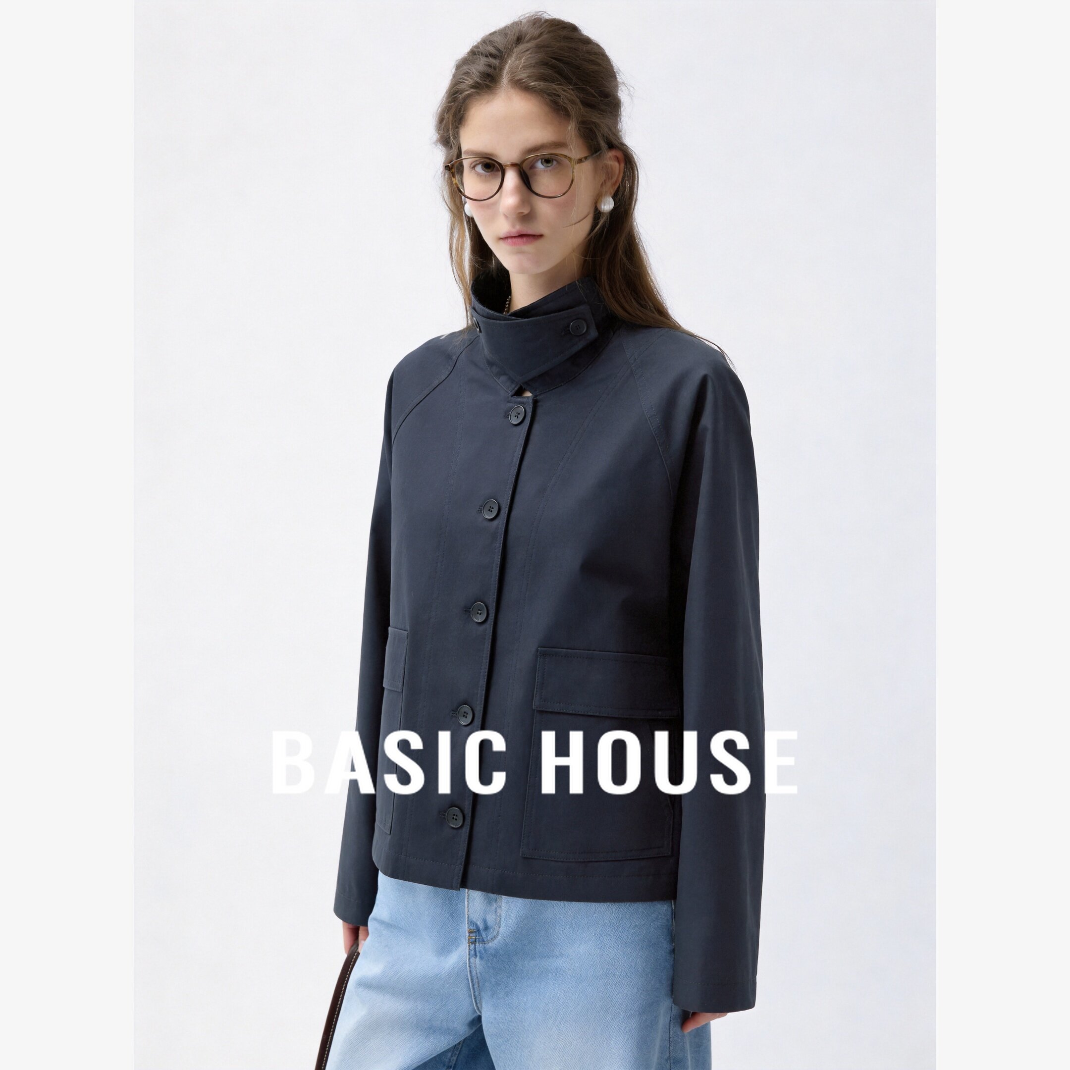 Basic House/百家好立领纯棉休闲风衣女装宽松日常百搭工装短外套