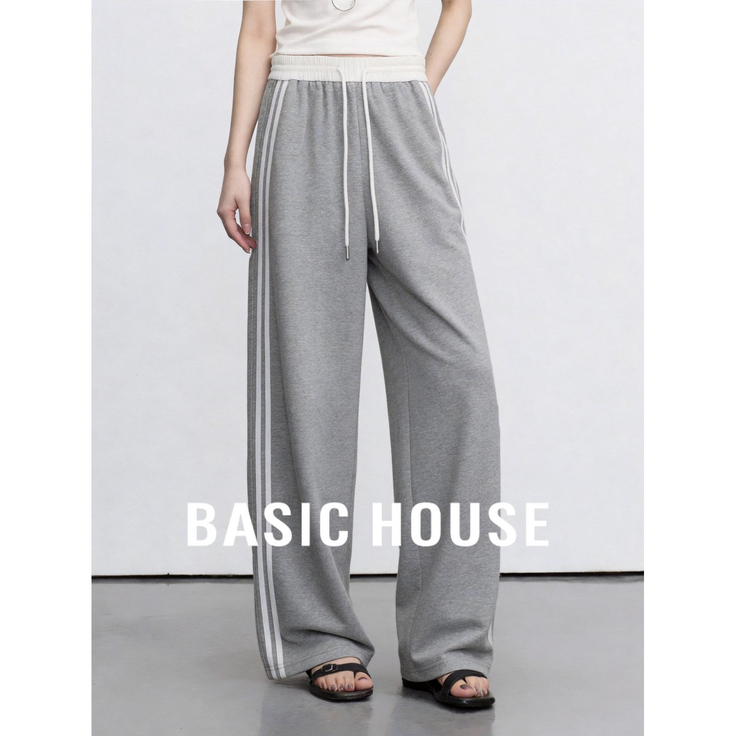 Basic House/百家好运动风高腰阔腿裤女灰色侧边条纹抽绳宽松长裤