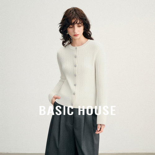 Basic House/百家好气质柔软绵羊毛圆领针织开衫时髦绞花短款上衣