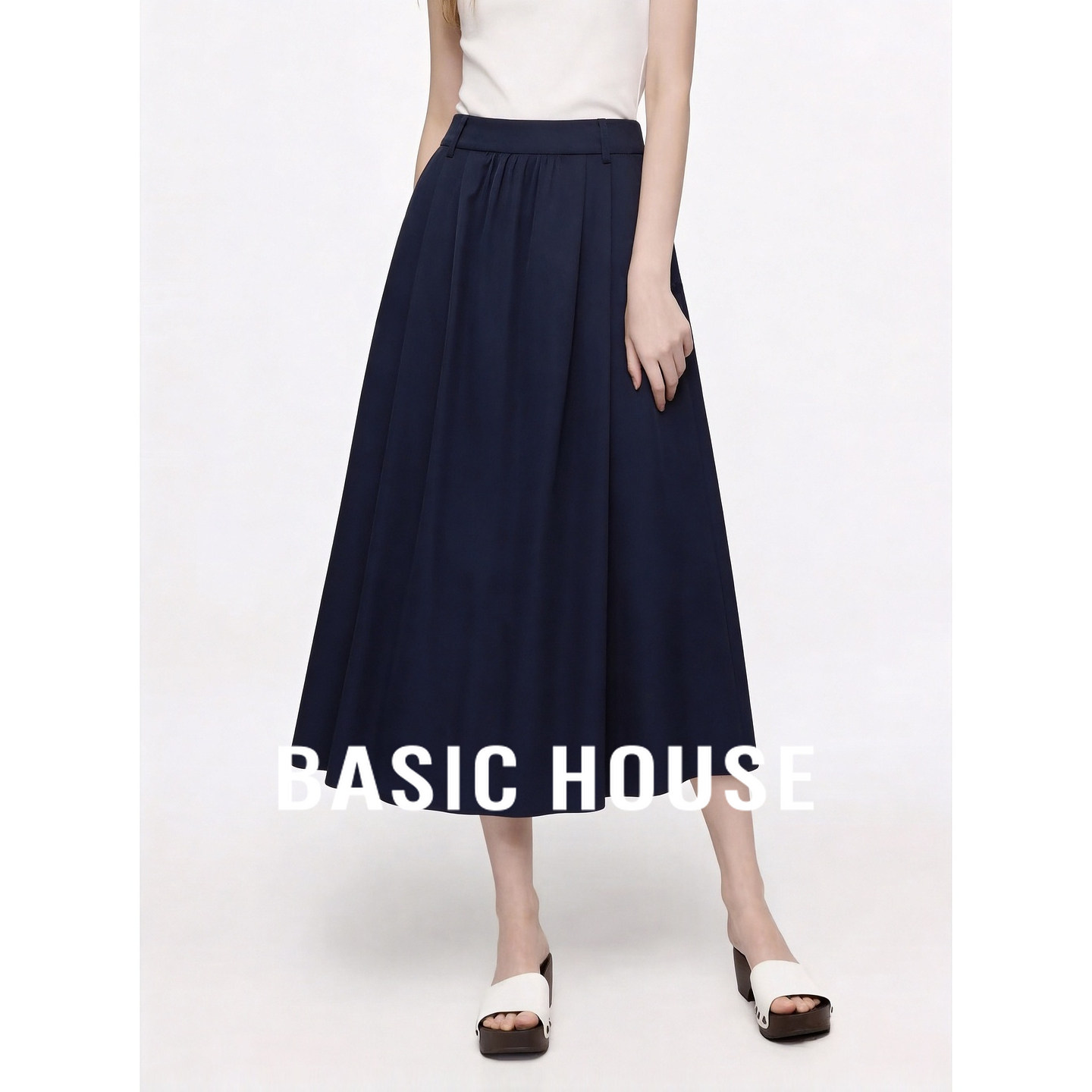 Basic House/百家好高腰A字半身裙女中长款显瘦垂感百褶裙通勤