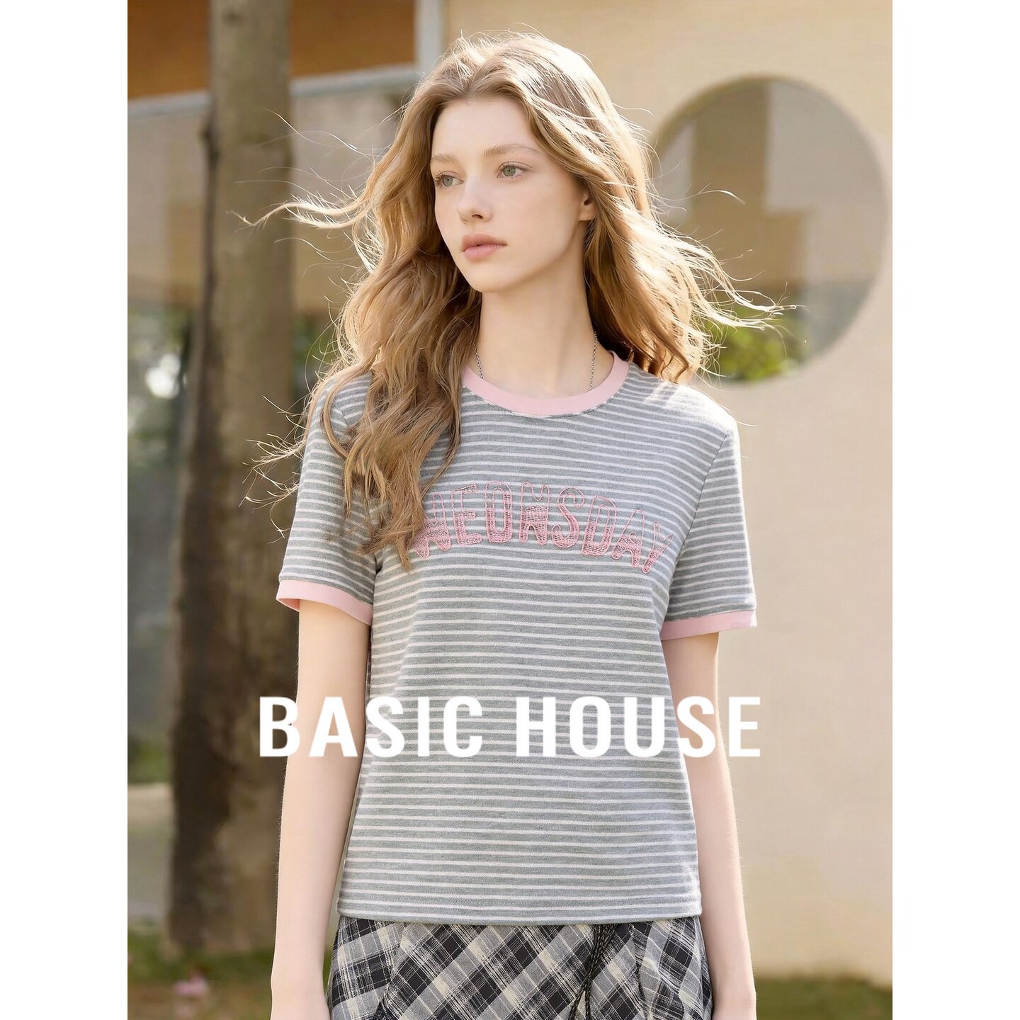 Basic House/百家好条纹短袖T恤女圆领宽松刺绣拼接上衣韩版夏季