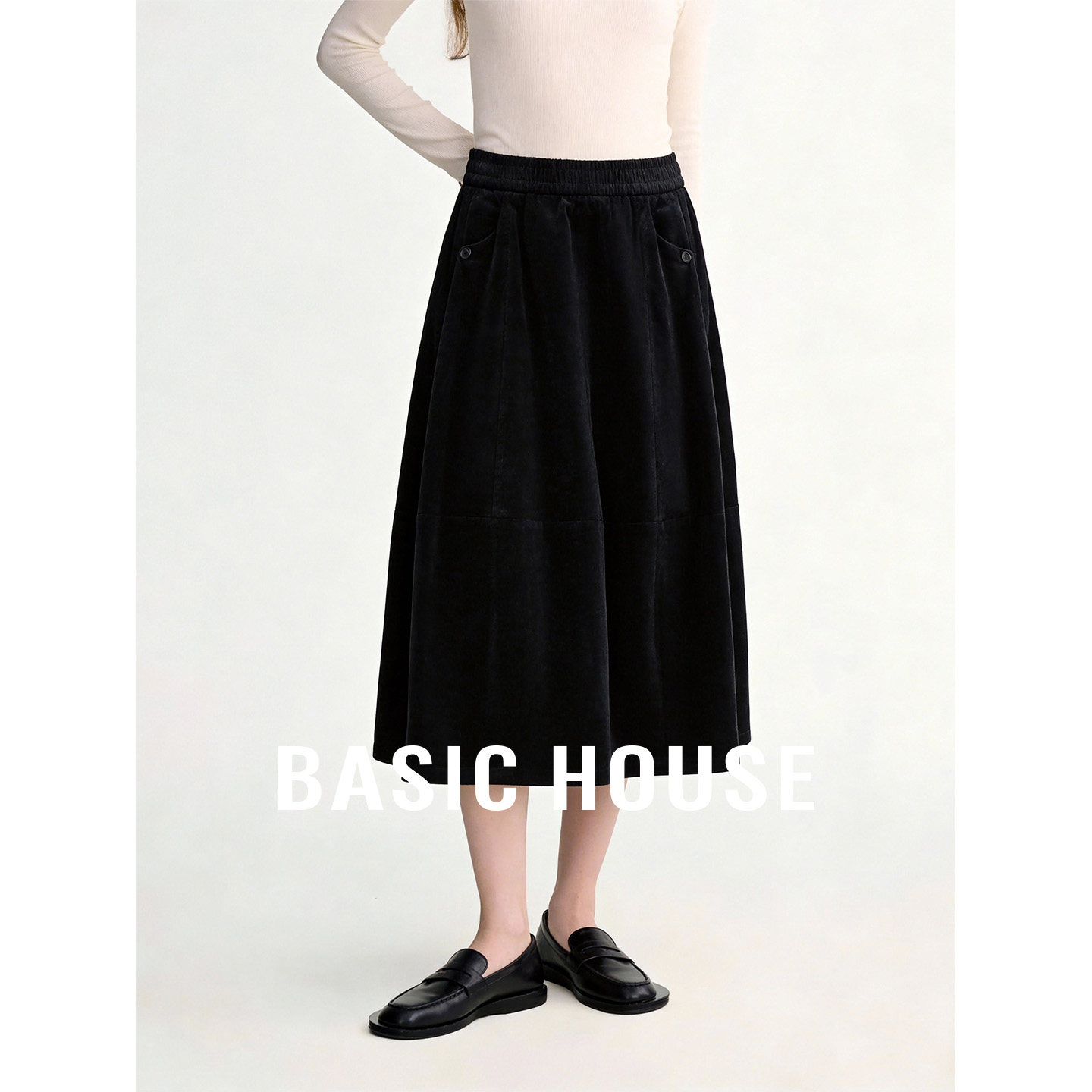 Basic House/百家好黑色松紧腰灯芯绒半身裙女秋宽松显瘦A字摆裙