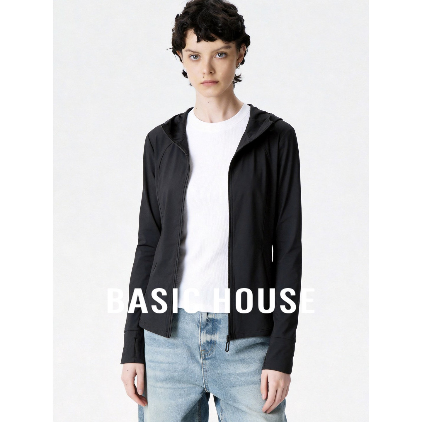 Basic House/百家好黑色修身连帽防晒服女2026秋薄款修身显瘦外套