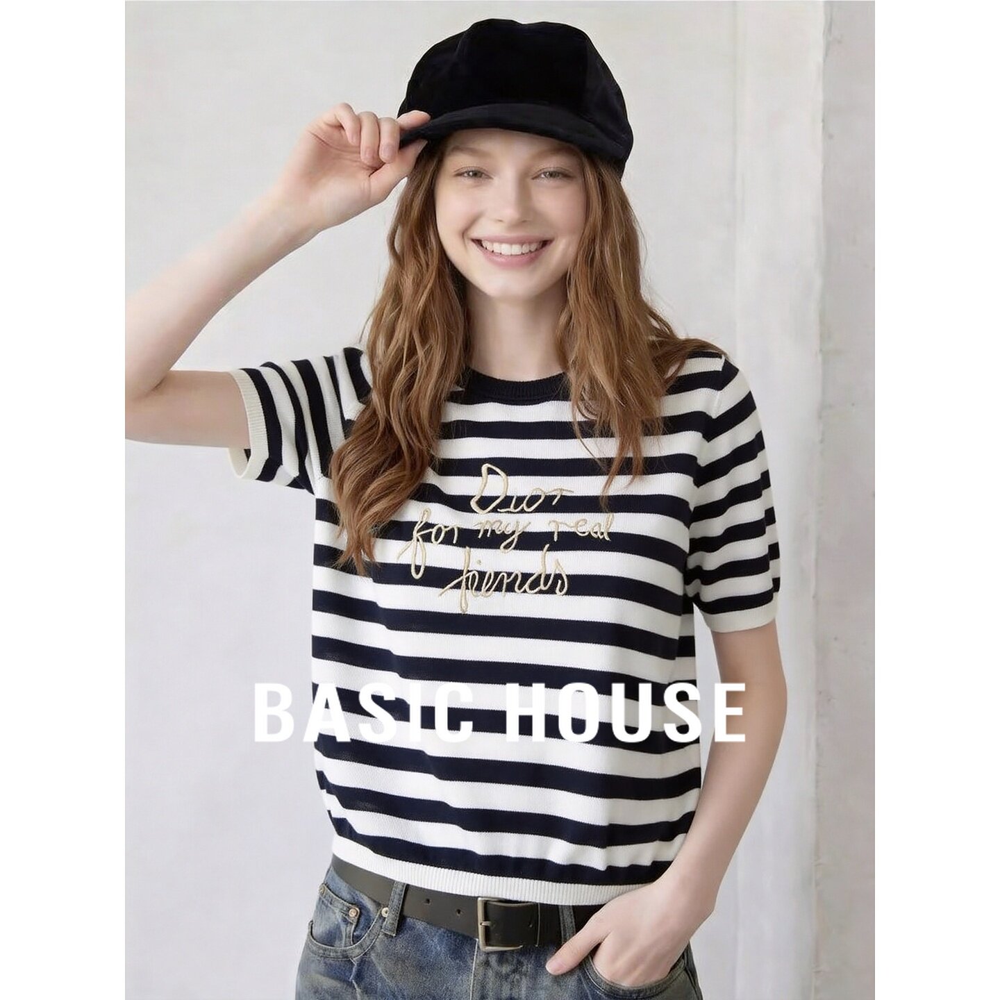 Basic House/百家好海军风条纹字母刺绣针织衫女夏季短袖显瘦上衣