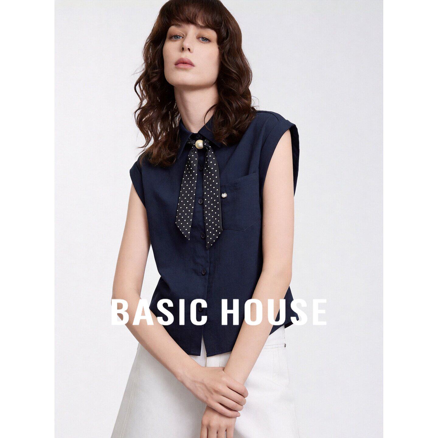 Basic House/百家好26夏季新款翻领可拆卸领结设计感无袖衬衫女