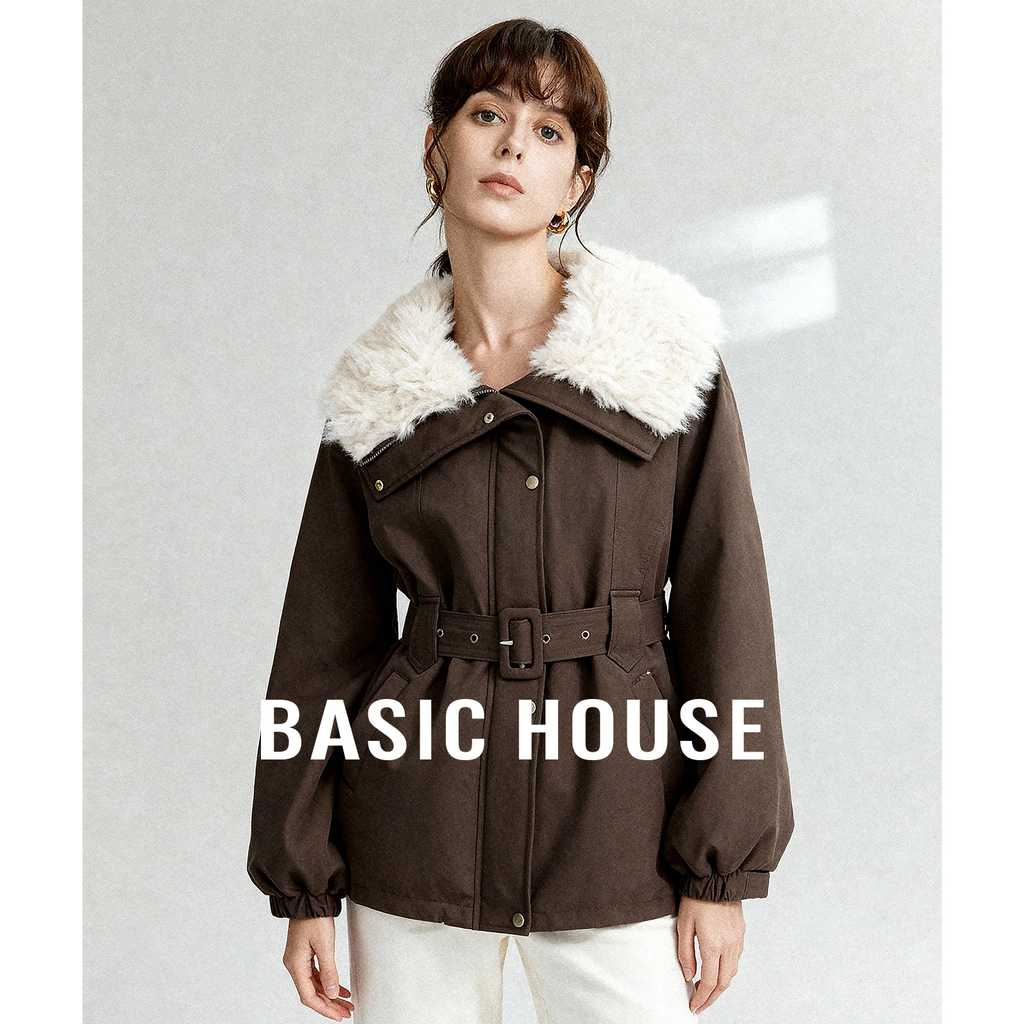 Basic House/百家好25大毛领短外套女秋冬通勤显瘦加厚百搭羽绒服