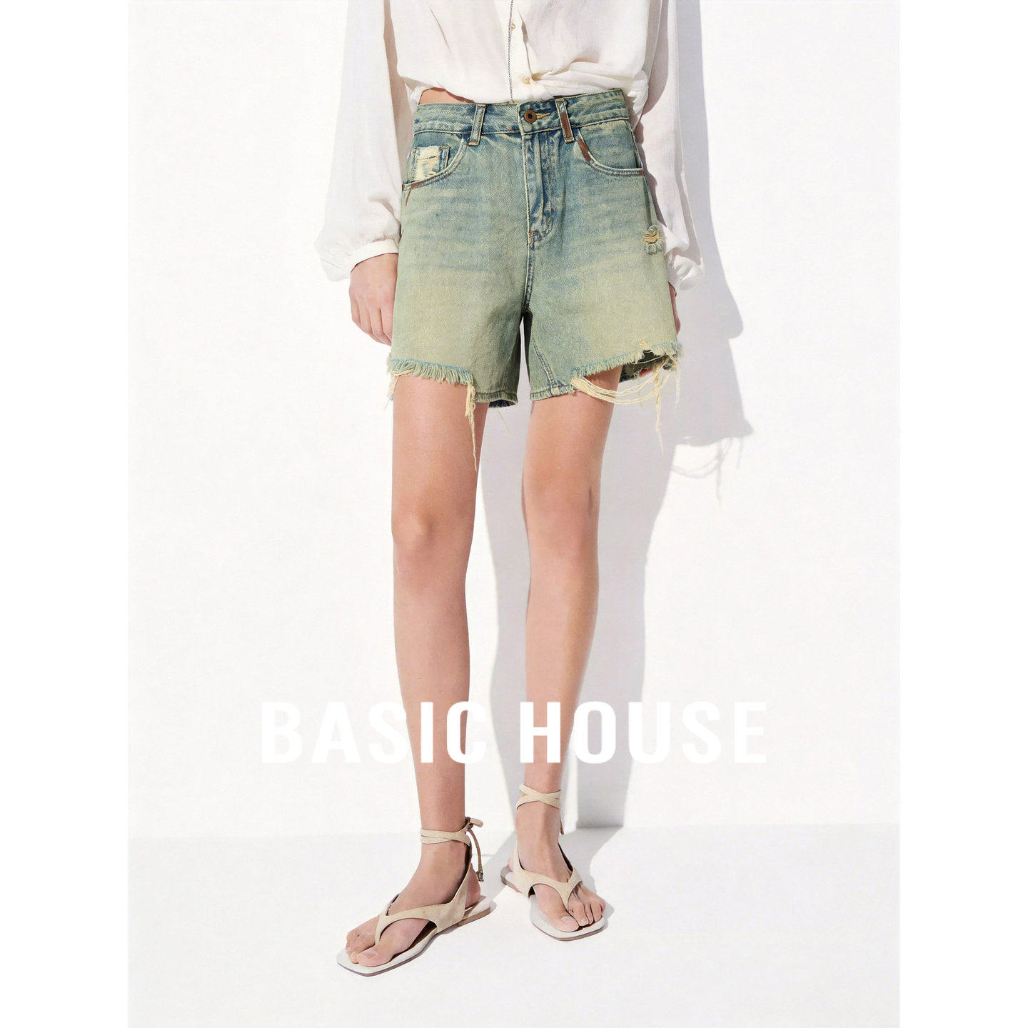Basic House/百家好纯棉破洞牛仔短裤女夏季高腰毛边休闲裤小个子