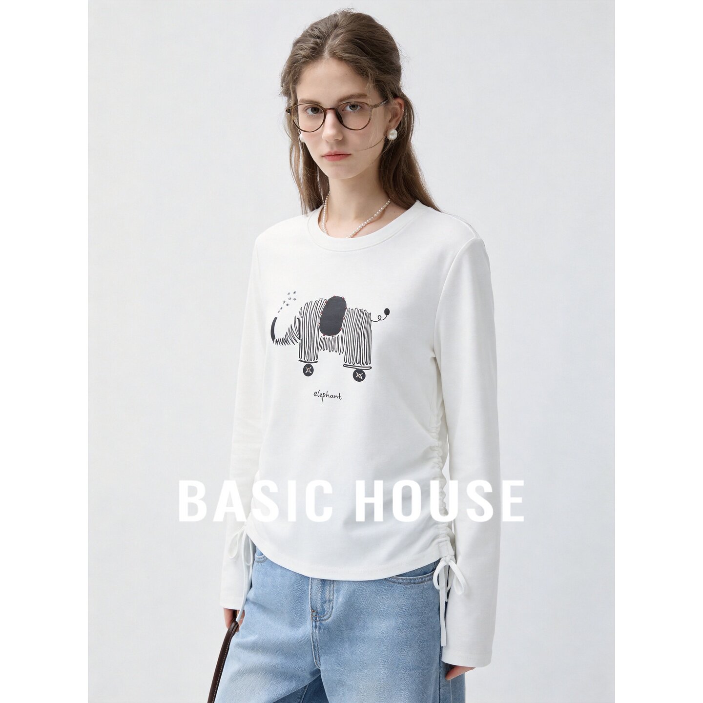 Basic House/百家好圆领卡通大象长袖T恤女白色抽绳收腰显瘦上衣