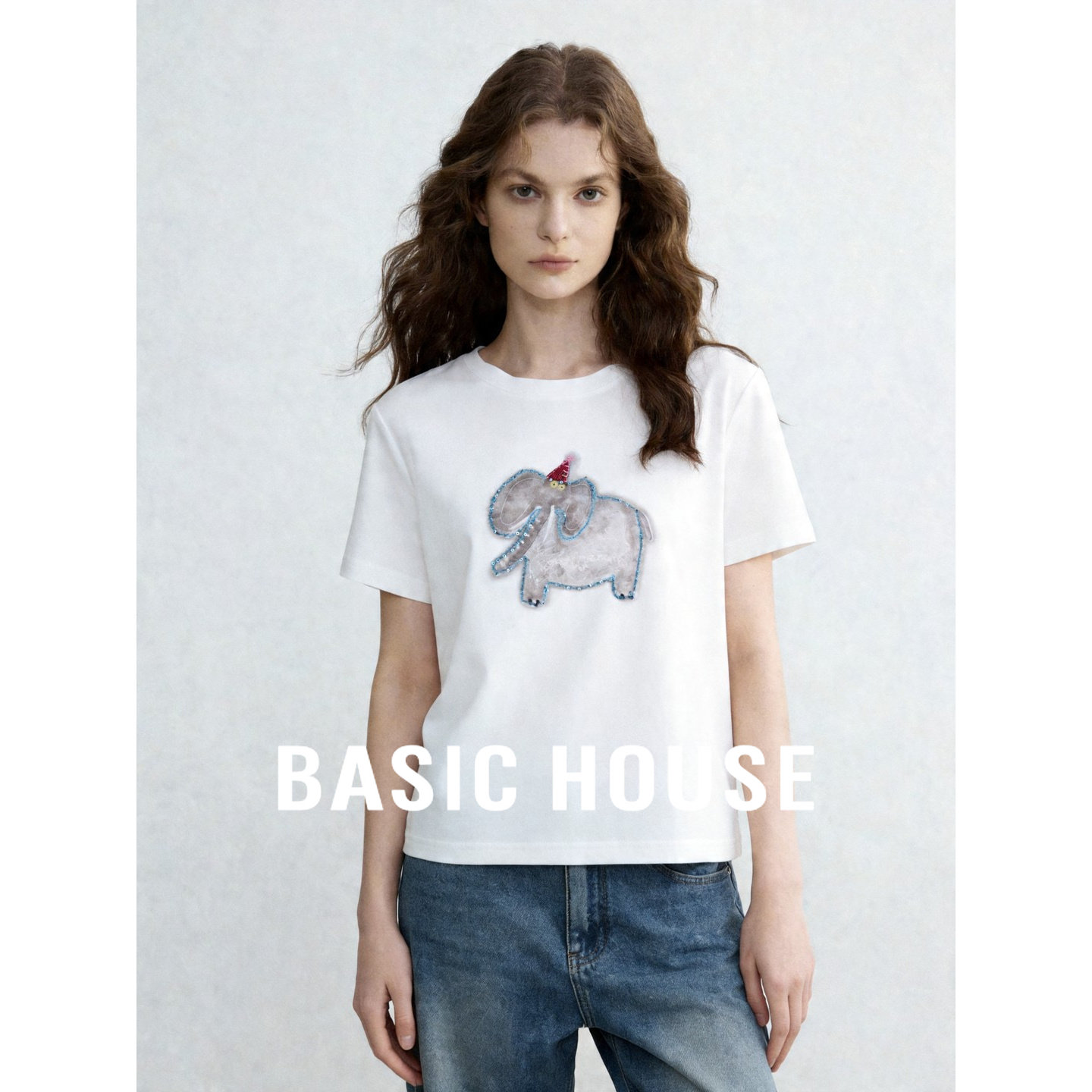 Basic House/百家好卡通小象印花短袖T恤女夏季白色宽松简约上衣