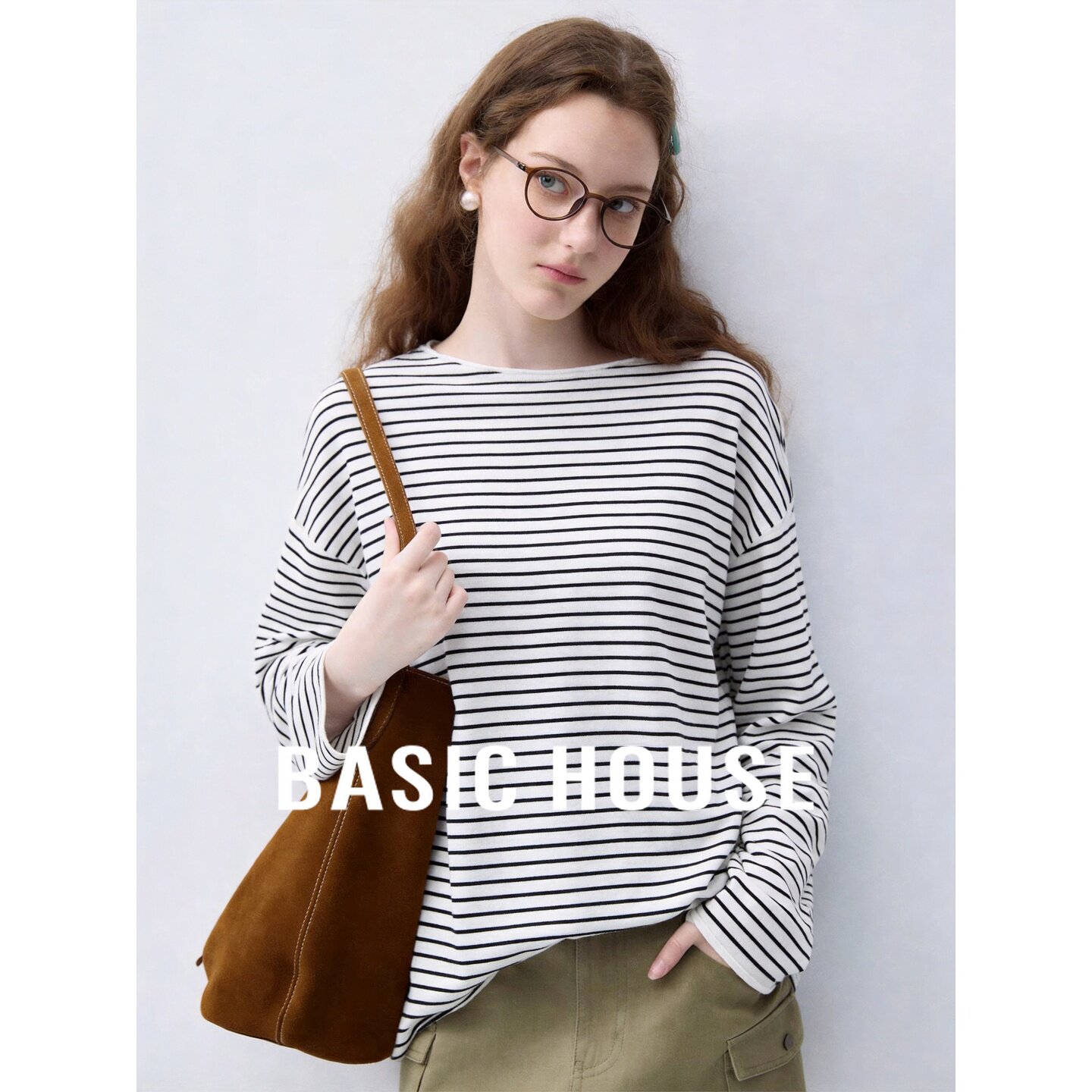 Basic House/百家好设计感条纹长袖针织衫女宽松圆领修身上衣休闲