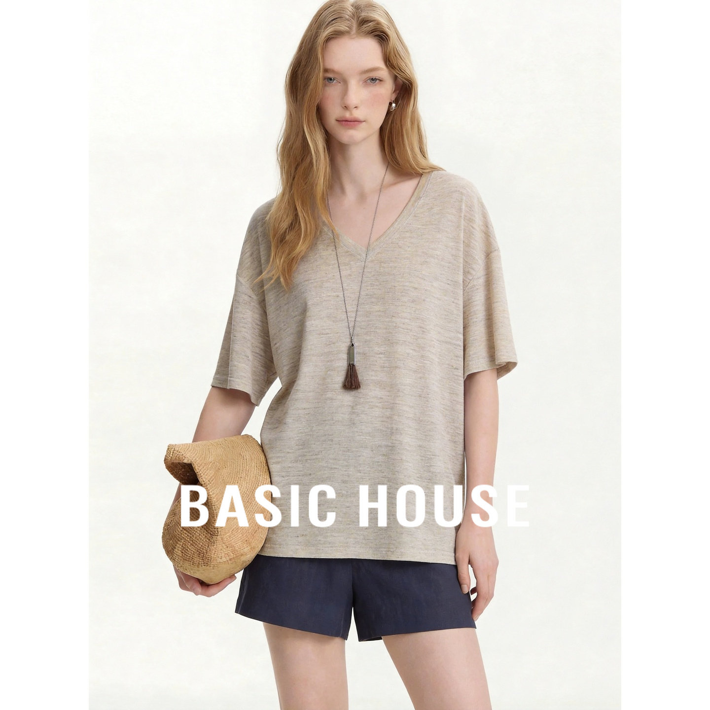 Basic House/百家好深V领宽松短袖T恤女夏慵懒松弛感显瘦亚麻上衣