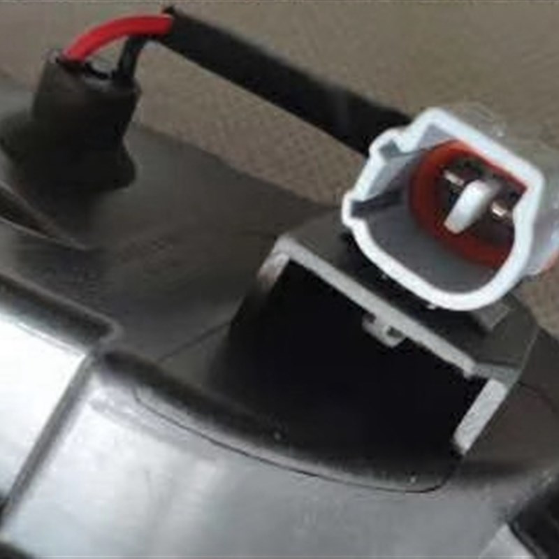 北汽新能源EC3电动汽车日行灯后雾灯后杠灯前雾灯尾灯原厂包邮