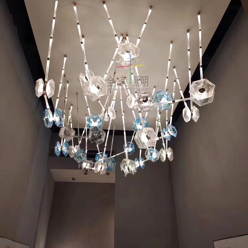 2023新款彩色几何多面琉璃吊灯酒店大堂商场中庭售楼部沙盘吊灯