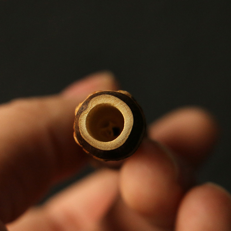 精品纯手工制作天然满钉老紫竹鞭小烟嘴手把件竹雕竹制过嘴烟具