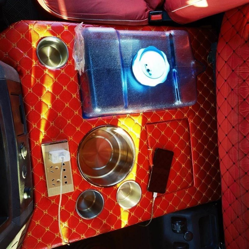 x3000水壶架水杯座暖壶架子专车用车载车内日用品装潢改装