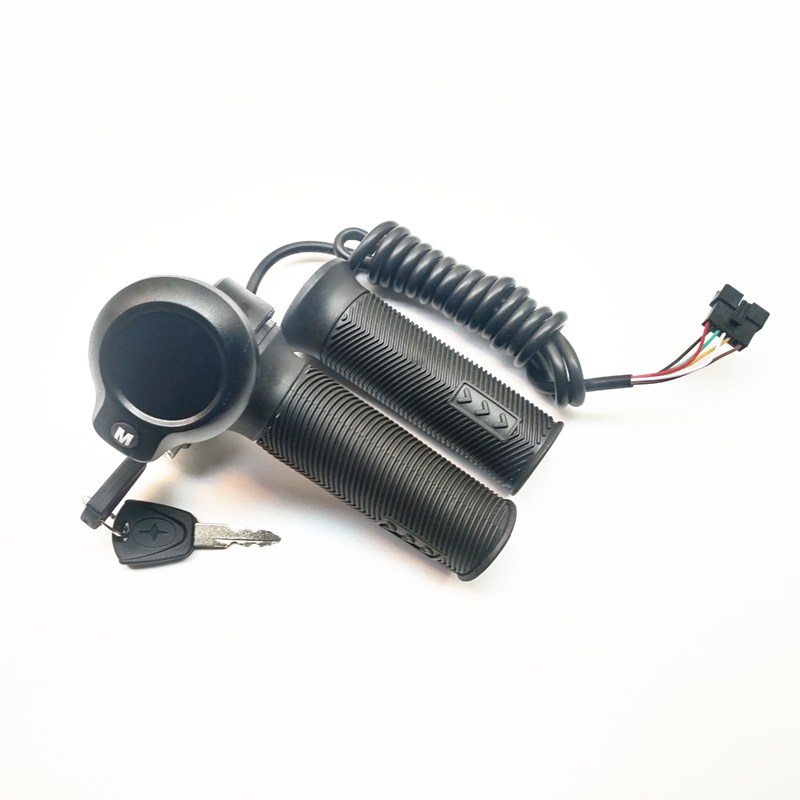 正步折叠车数字电量带锁转把车仪表屏显速度里程电量把手