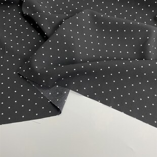 E644夏季黑底小白点印花雪纺布头 柔软垂坠透气连衣裙上衣diy面料