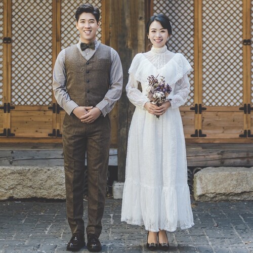 复古春夏立领长袖文艺旅拍婚礼写真古董民国风蕾丝轻婚纱晚礼服