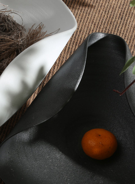 意式极简黑白陶瓷摆件托盘果盘摆盘客厅餐桌装饰工艺品样板间软装