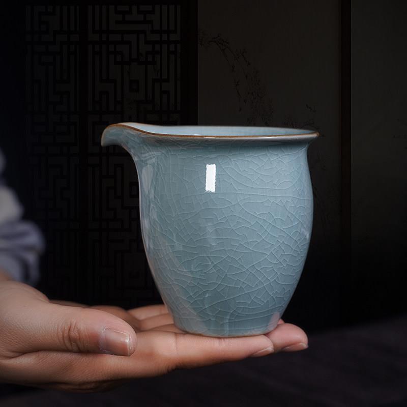 公道杯2026新款淘青瓷公道杯哥窑冰裂纹陶瓷分茶器茶道功夫茶具配图片
