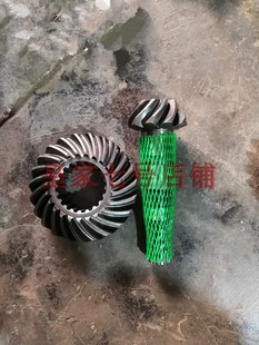 久保田拖拉机配件M704KQ 854954四驱推进轴组件锥齿轮轴 前驱动齿