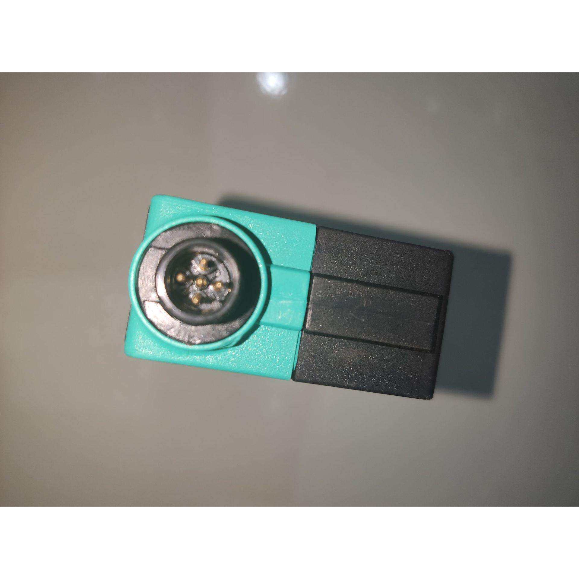 接近开关限位开关E2EH-X3D1