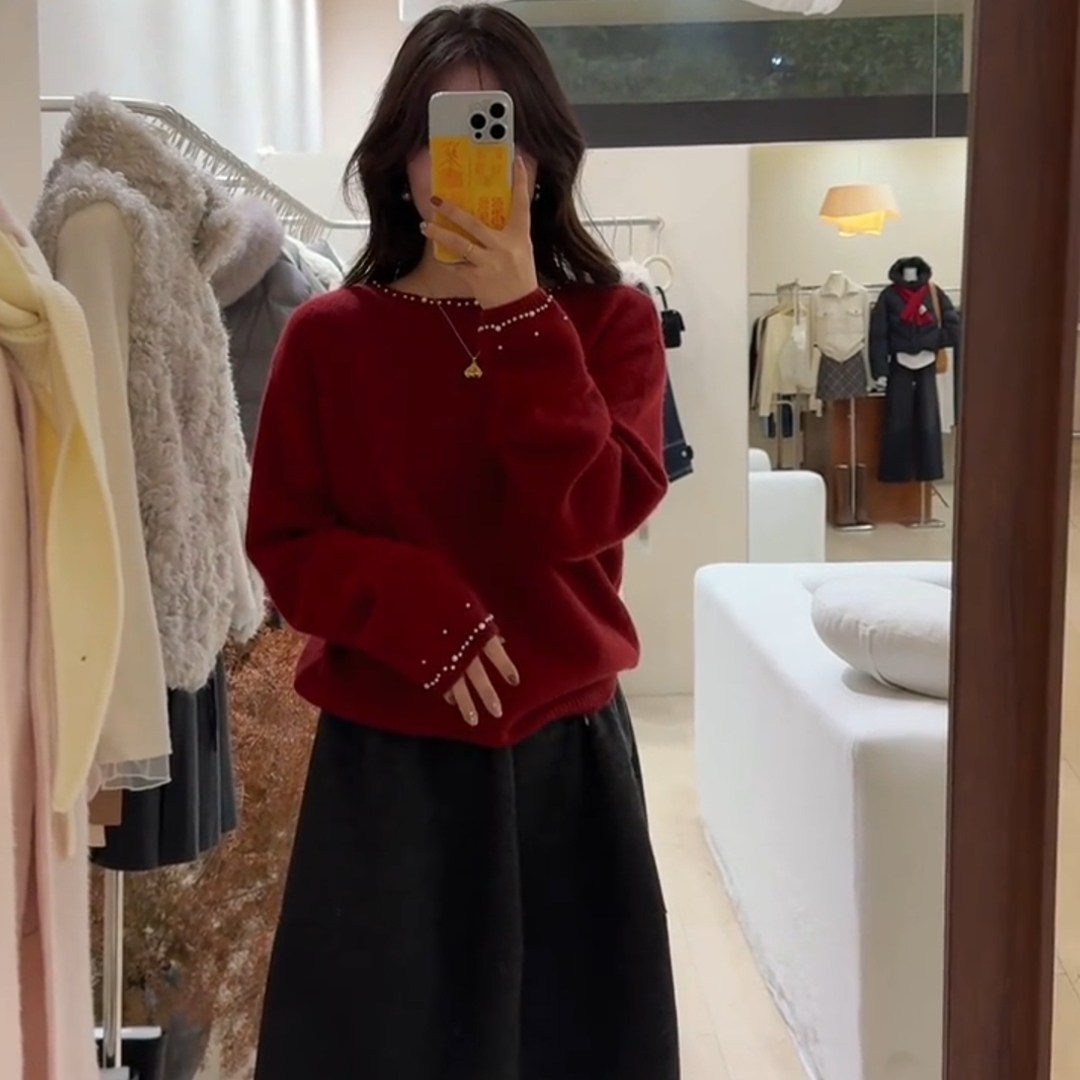 法式高级感重工钉珠新年氛围感红色针织杉慵懒小个子显瘦打底上衣,女装/女士精品,大码内搭,淘宝优惠券,粉丝福利购,淘宝优惠卷