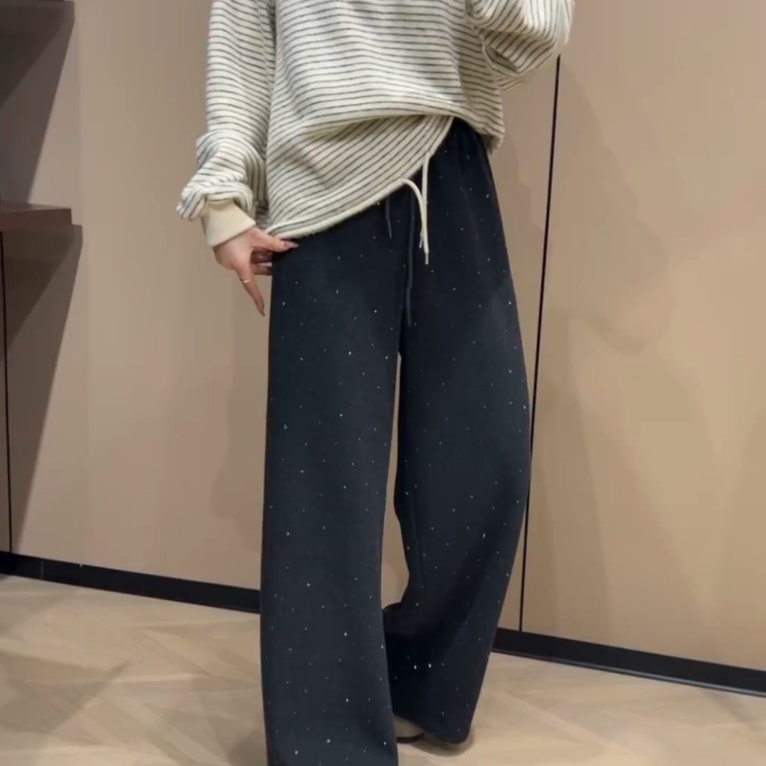黑灰色高腰闪钻毛呢阔腿裤女2026春季新款简约休闲运动风直筒裤子,女装/女士精品,大码裤装,淘宝优惠券,粉丝福利购,淘宝优惠卷