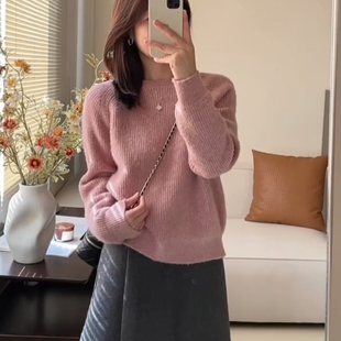 韩系慵懒风高级感针织毛衣女款2025初冬新款独特chic软糯宽松上衣