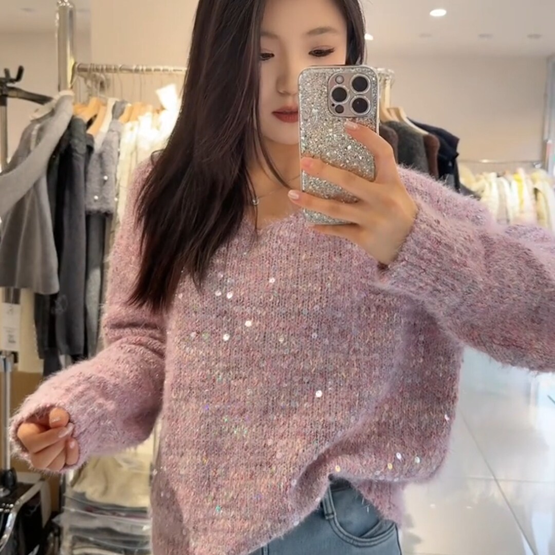 今年流行独特温柔风高级感针织毛衣女2025年新款重工亮片宽松上衣,女装/女士精品,大码内搭,淘宝优惠券,粉丝福利购,淘宝优惠卷