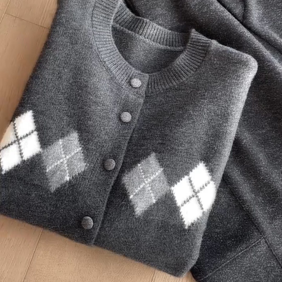 秋冬新款韩系复古菱形格提花宽松软糯保暖内搭针织开衫女毛衣外套,女装/女士精品,大码内搭,淘宝优惠券,粉丝福利购,淘宝优惠卷