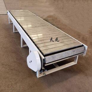 C型钢输送线折弯链板输送机矿石废铁输送面平载重量大吨包输送机