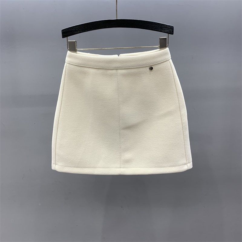 粉色毛呢半身裙女2025春季新款黑色高腰显瘦防走光a字包臀短裙子