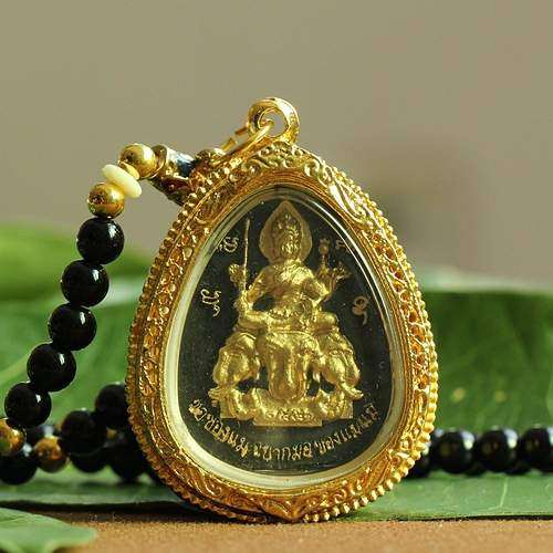 泰国佛牌 瓦诺寺佛牌 骑象四面佛 崇迪佛 四面佛 象神