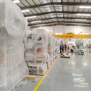 铜片、硅钢片、铜镍片卷料高速冲压设备矽钢片EI精密冲床