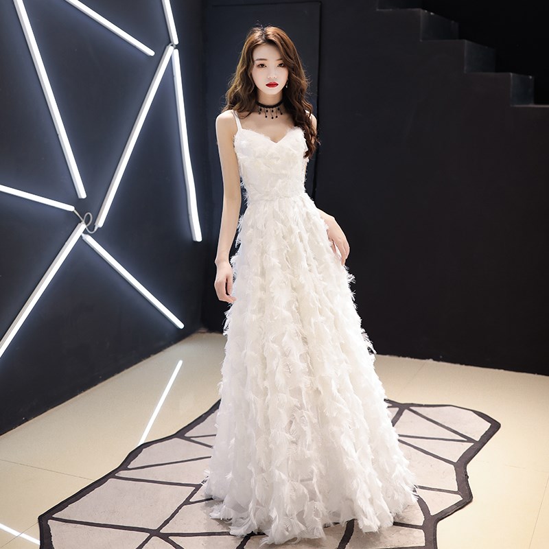 仙女气质流苏羽毛连衣裙夏季甜美显瘦白色长款吊带裙子度假风海边