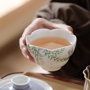 手绘凌霄花茶杯陶瓷茶具女士专用主人杯高档普洱茶杯下午茶品茗杯