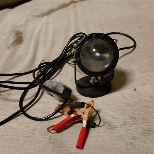钓鱼灯夜钓灯LED黄白光激光炮超亮强光蓝光12V到80伏聚光远射灯
