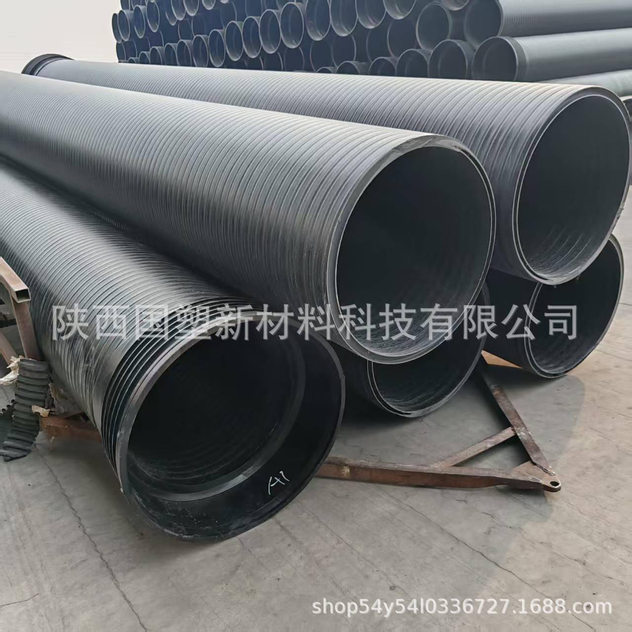 厂家高环刚度双平壁结构HDPE中空壁缠绕管SN10环刚度