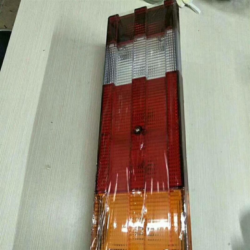 徐工吊车 XCT后尾灯 尾灯总成XC-xct75 KC KD 倒车灯