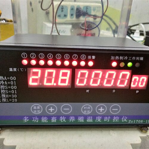 新型畜牧养殖   路风机控制关温控仪温控器时控仪温控器