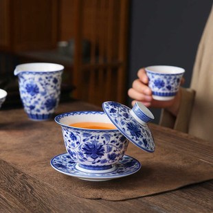 陶瓷家用青花大号泡茶敬茶碗礼品功夫茶具 缠枝莲悬停三才盖碗中式
