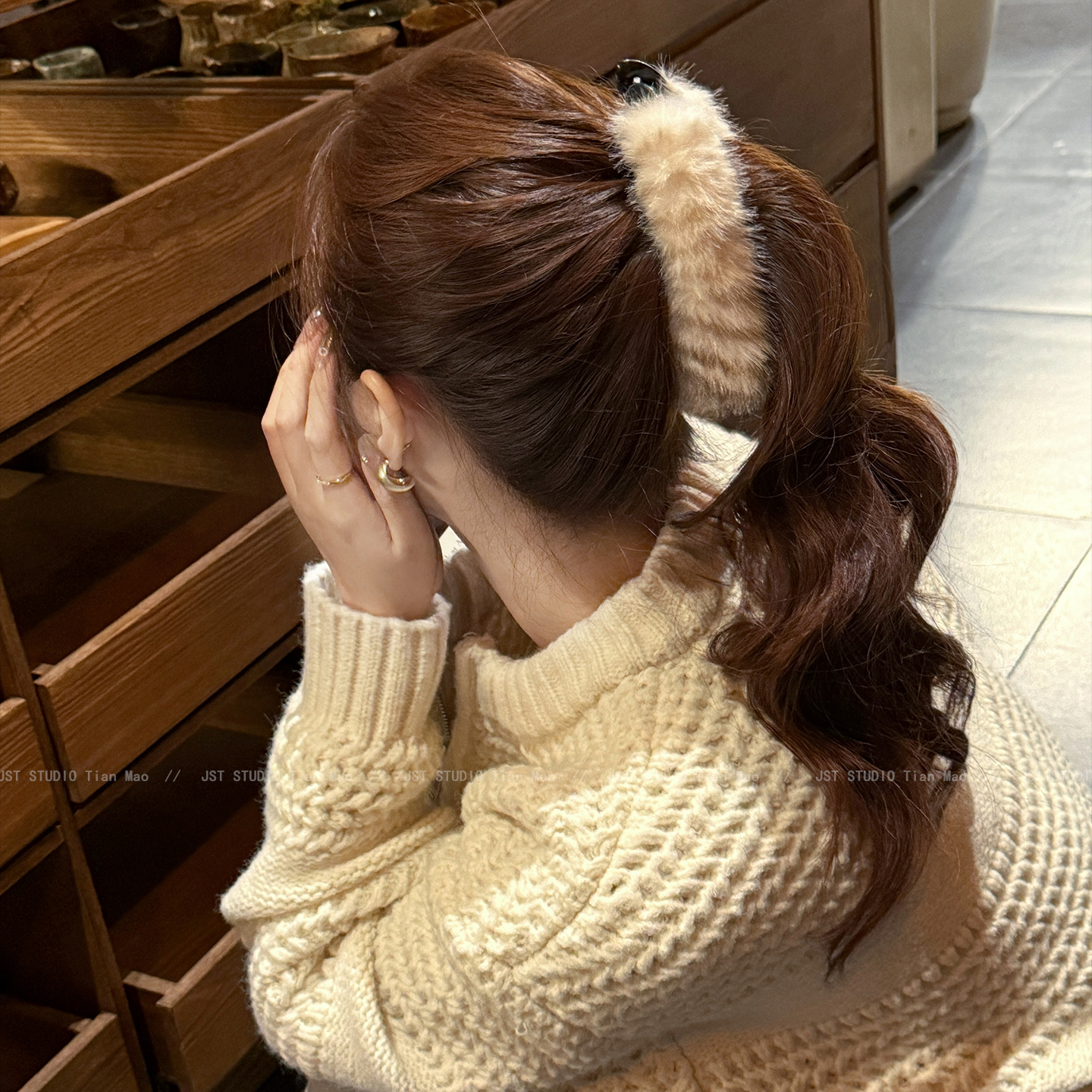 复古豹纹毛绒一字香蕉夹发夹